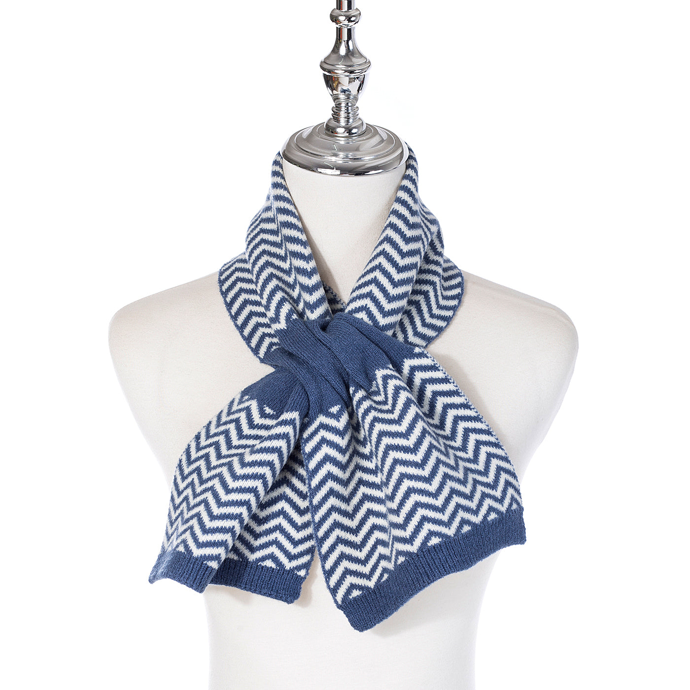 PL - Chevron Knitted Scarf - China Blue & White