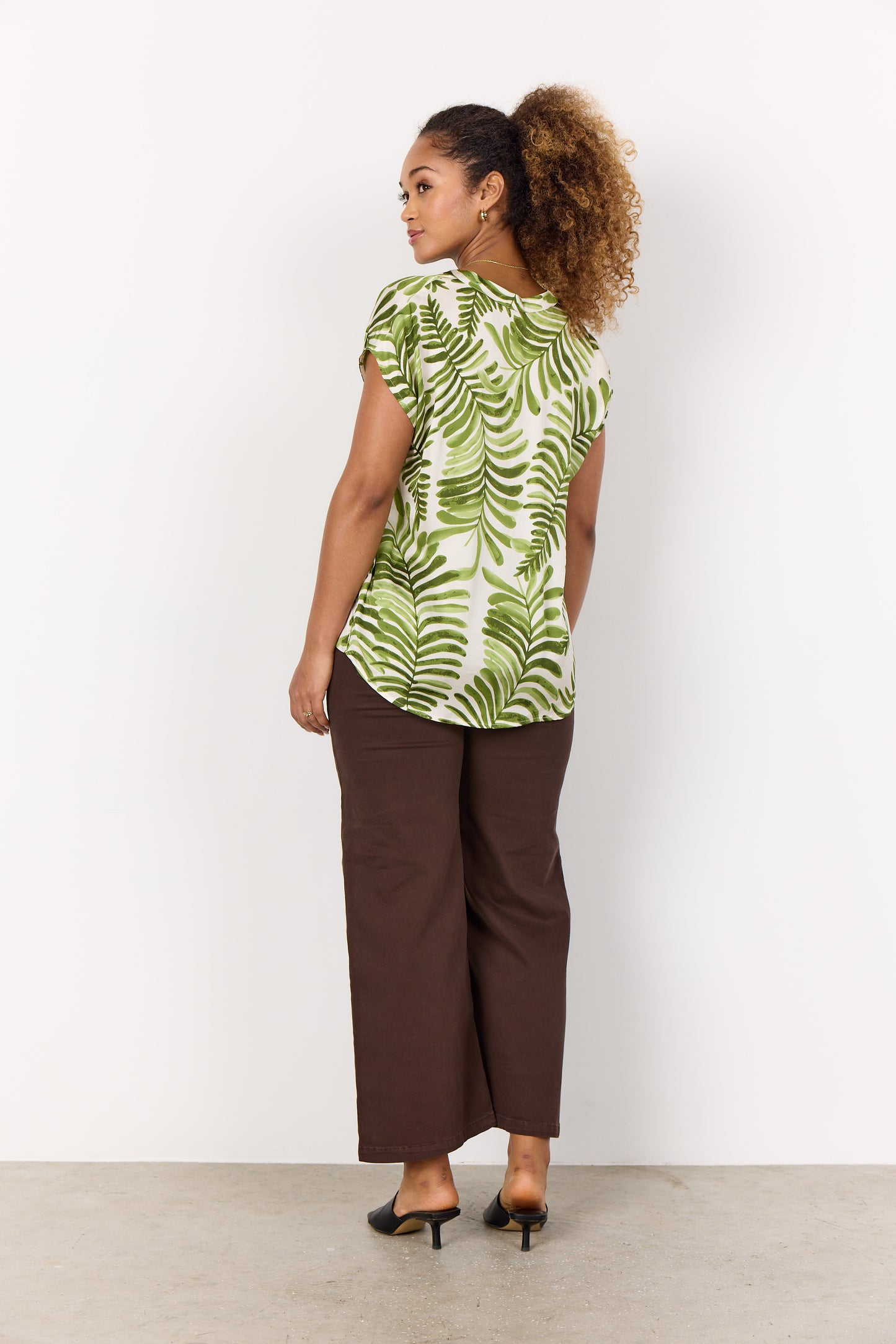 SC - Rochel 1 Top - Calliste Green