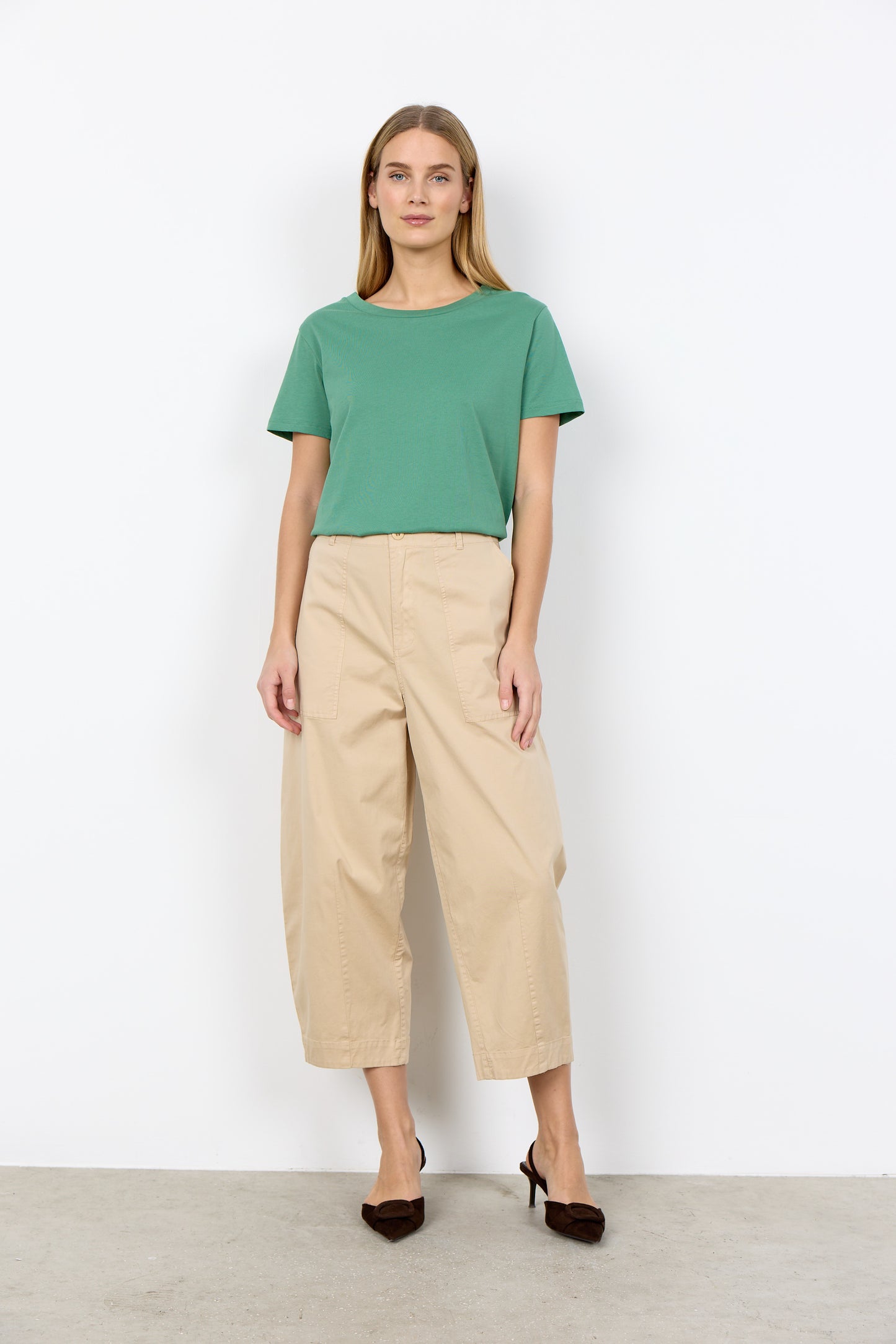 SC - Rovena 8-C  Barrel Trousers - Sand