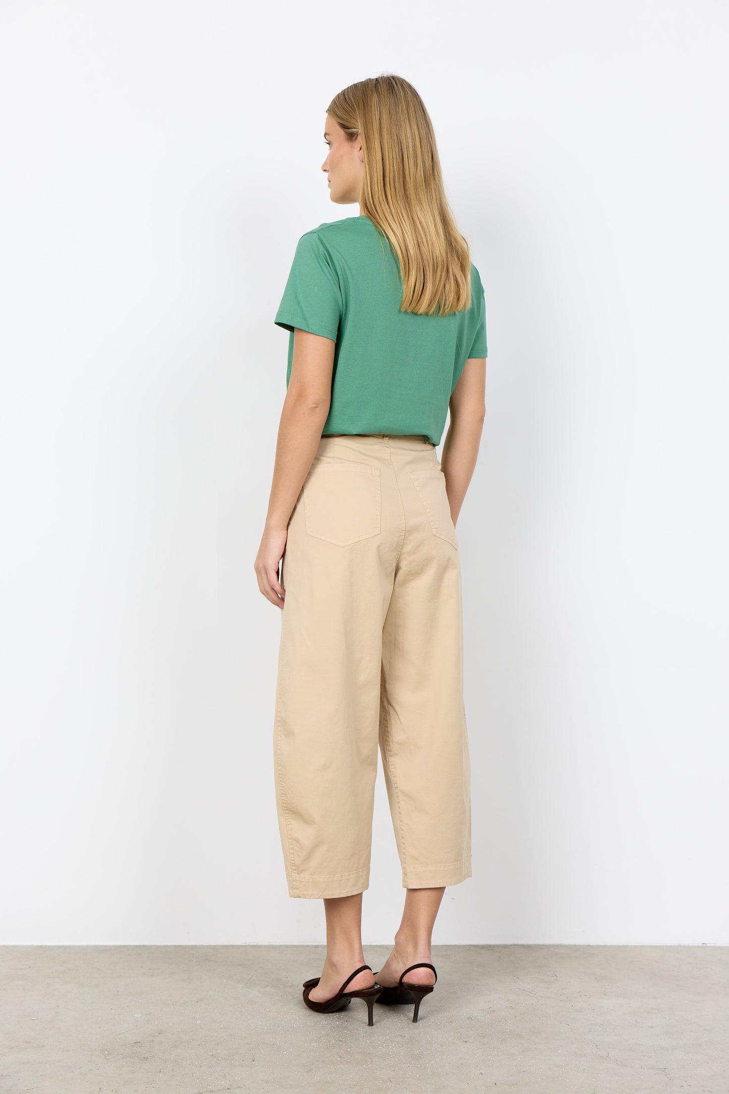 SC - Rovena 8-C  Barrel Trousers - Sand