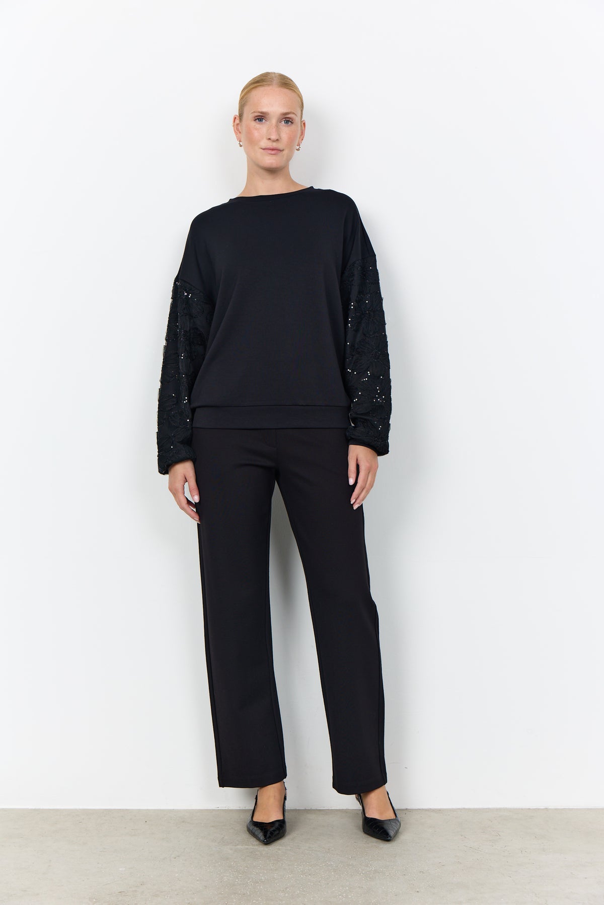 SC - BANU Lace Sleeve Sweatshirt