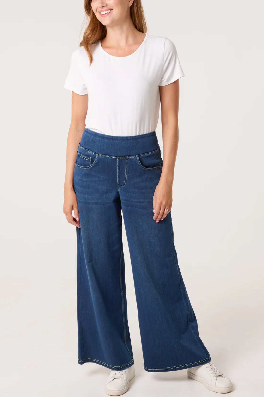 Wide-Leg Denim Jeans - Denim